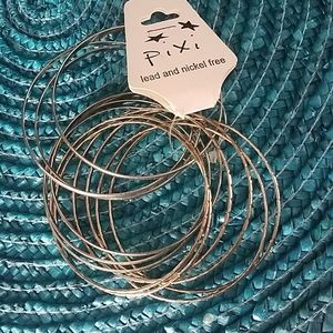 🔵 Silver tone bracelet set (12pcs)